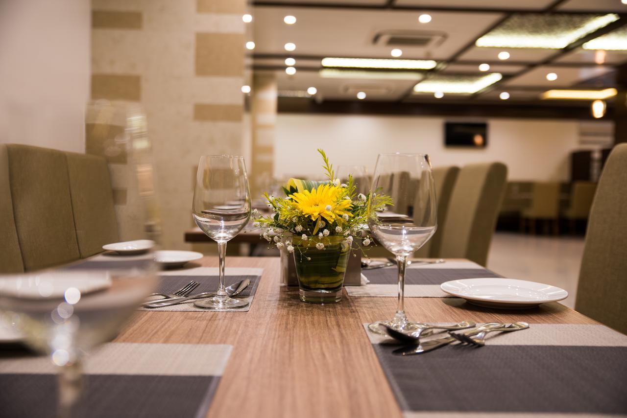 Hotel Grand Rio Nashik Εξωτερικό φωτογραφία
