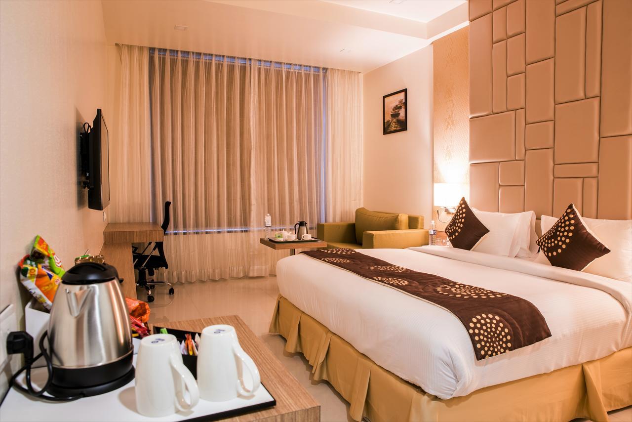 Hotel Grand Rio Nashik Εξωτερικό φωτογραφία